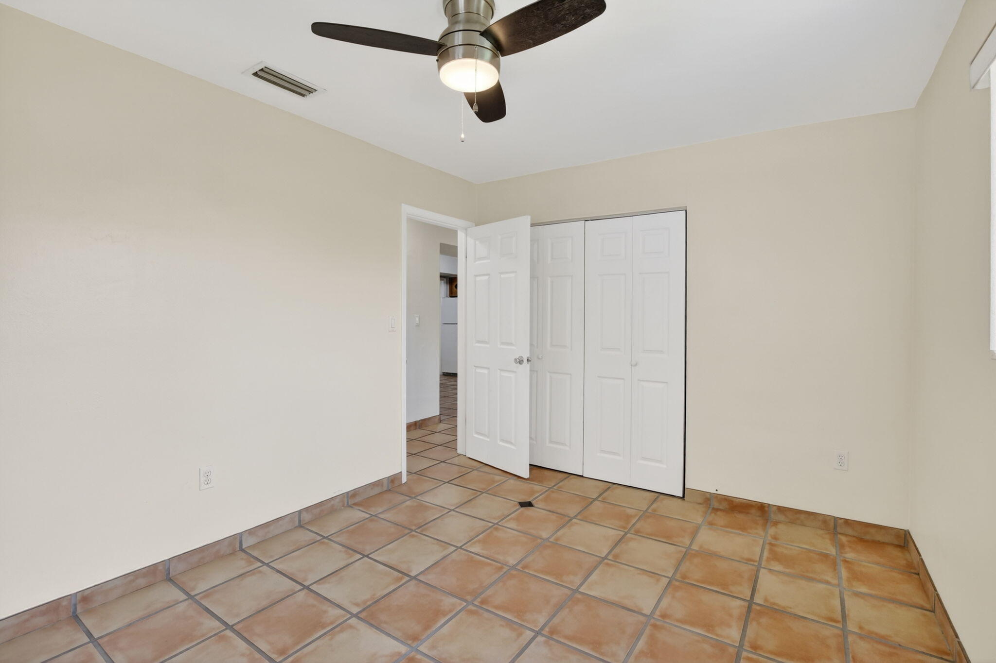 DRIFTWOOD PLAZA NO 3 - Residential Income