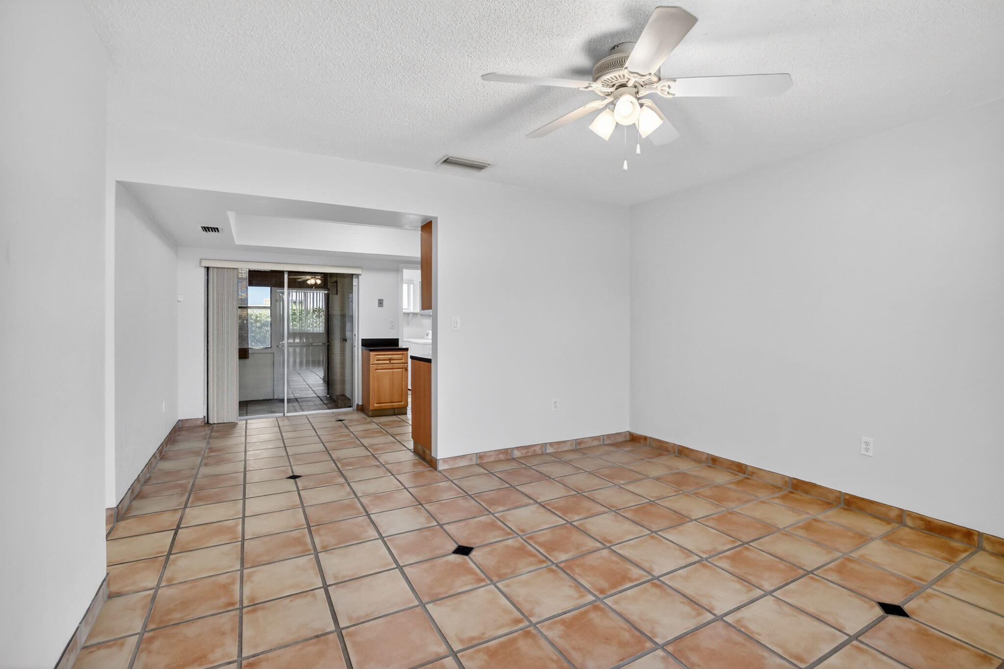 DRIFTWOOD PLAZA NO 3 - Residential Income
