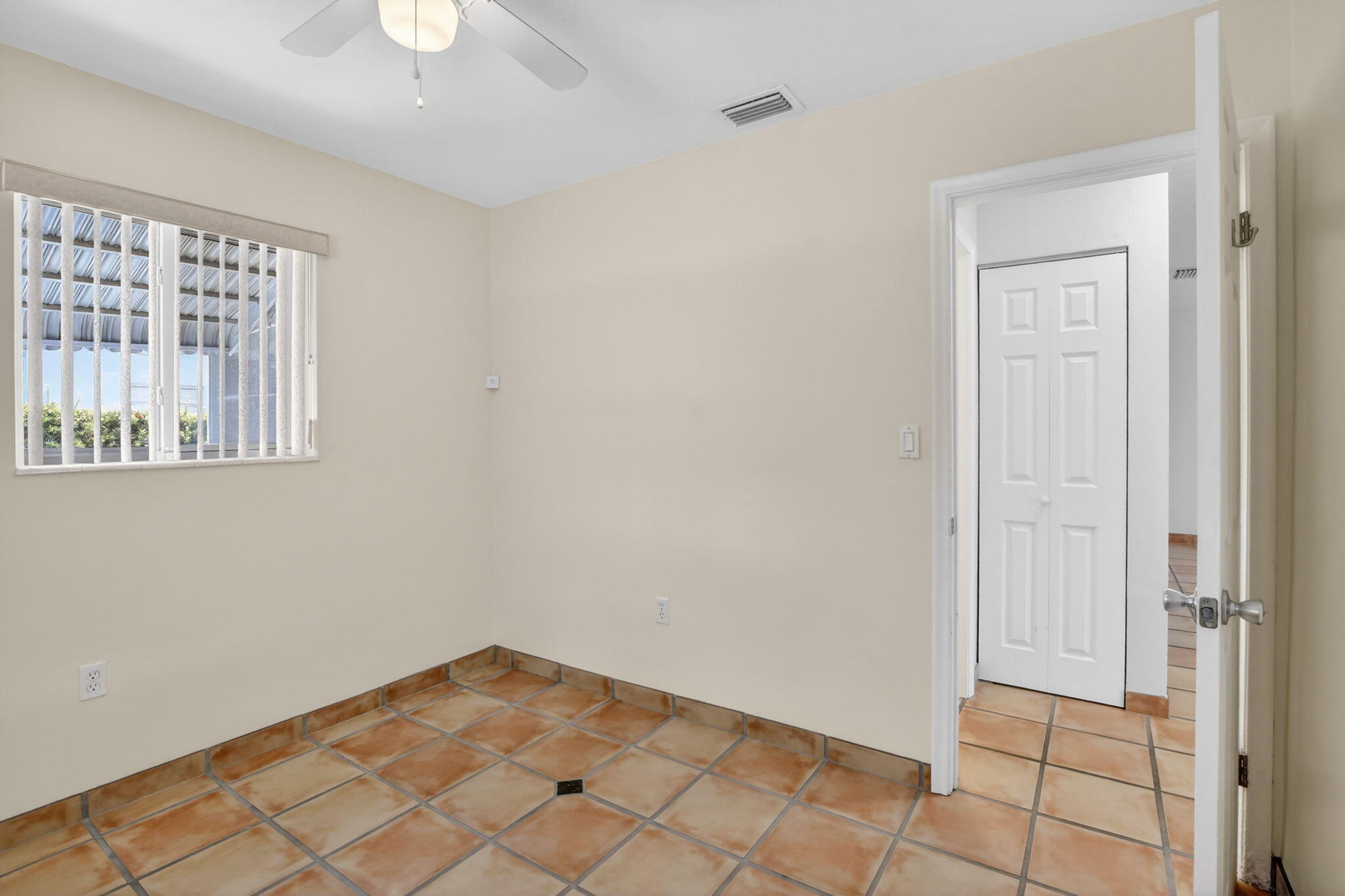 DRIFTWOOD PLAZA NO 3 - Residential Income