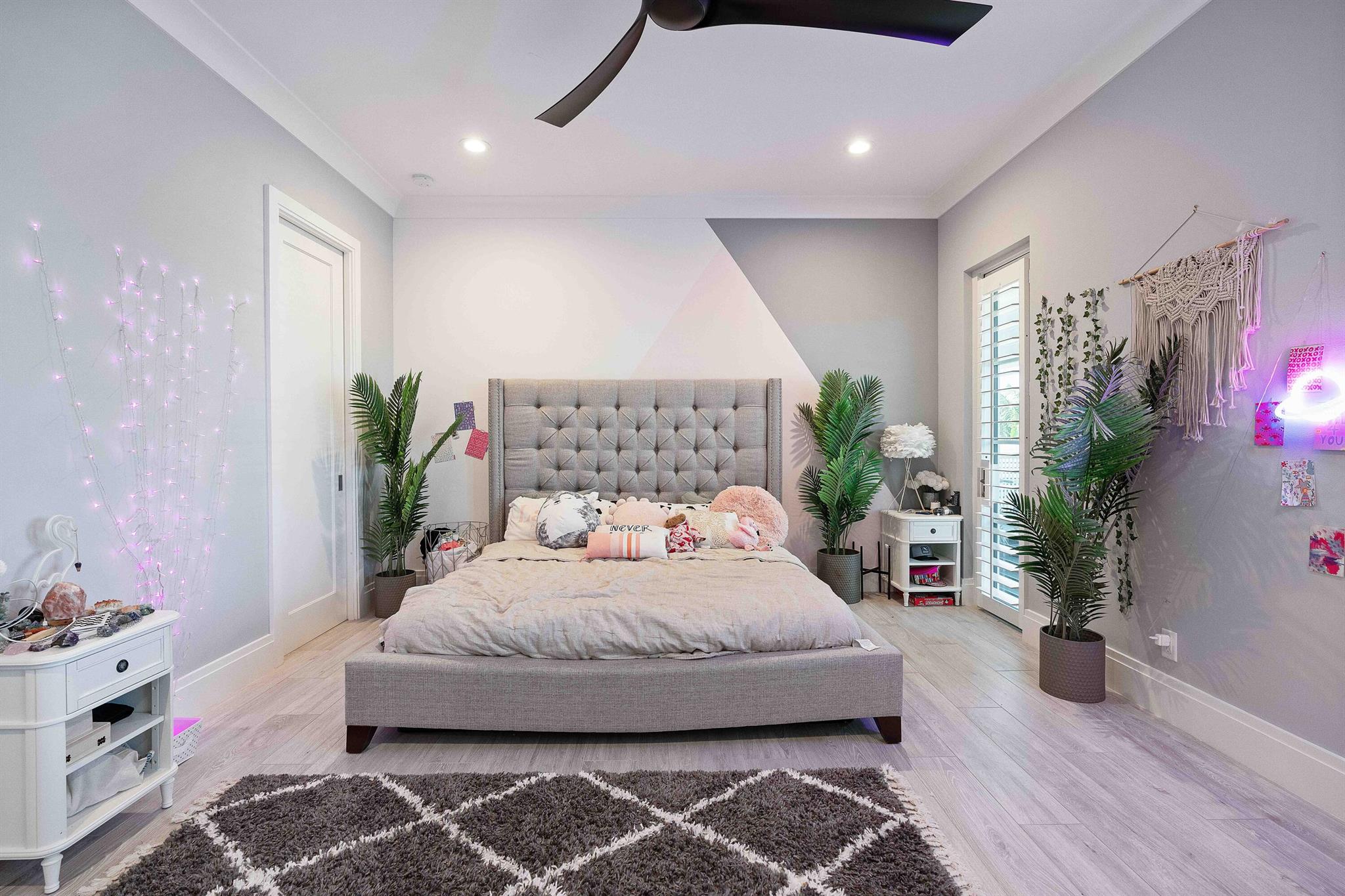 Paradise Point - Residential