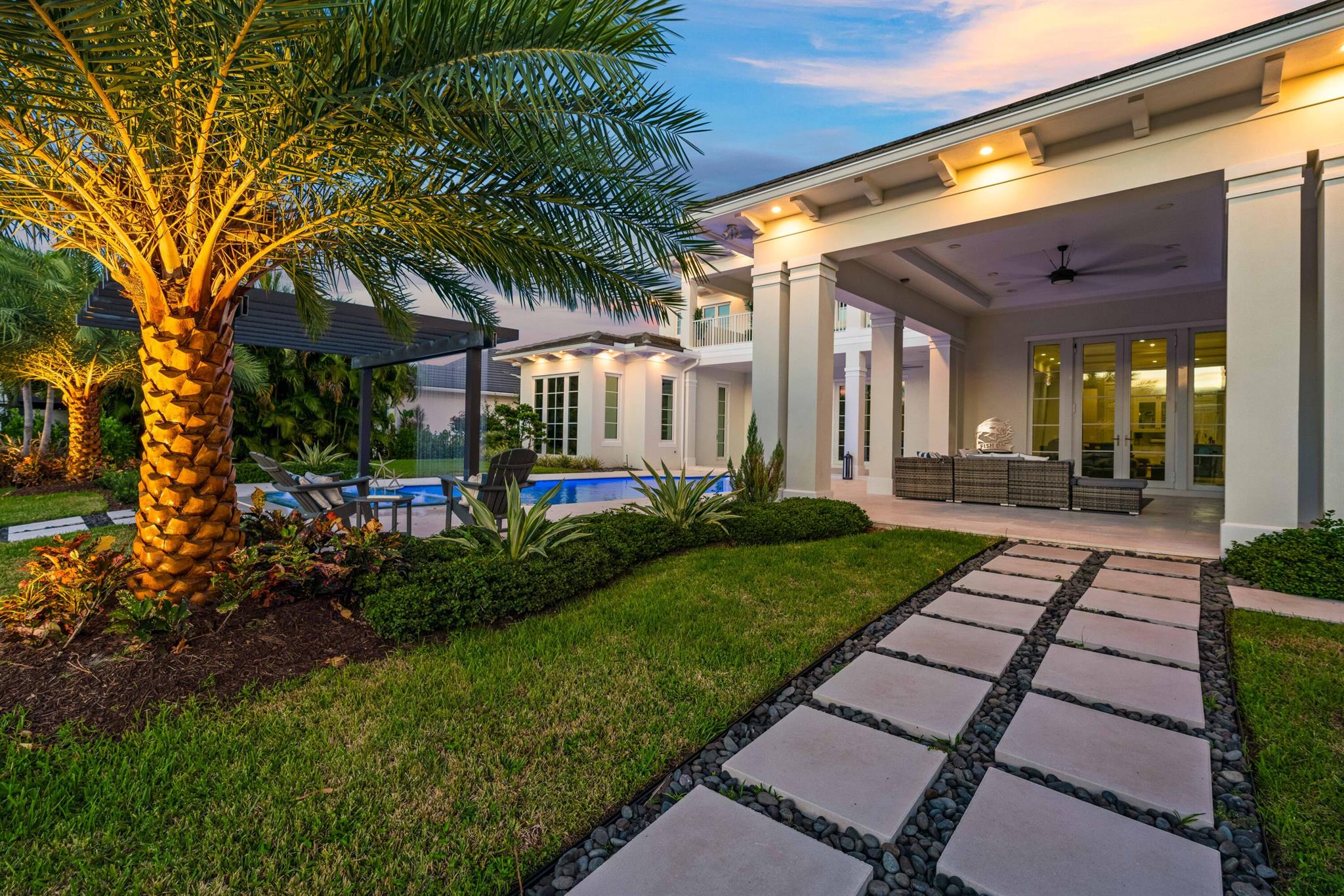 Paradise Point - Residential