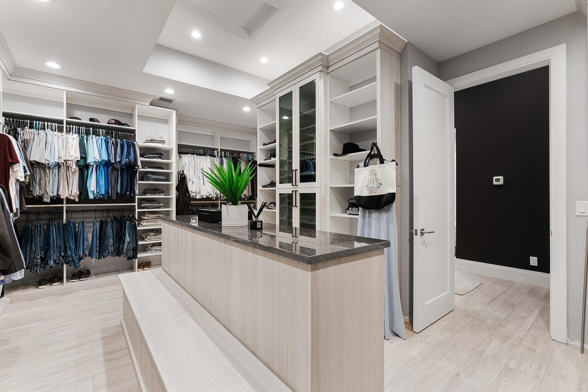 Paradise Point - Residential