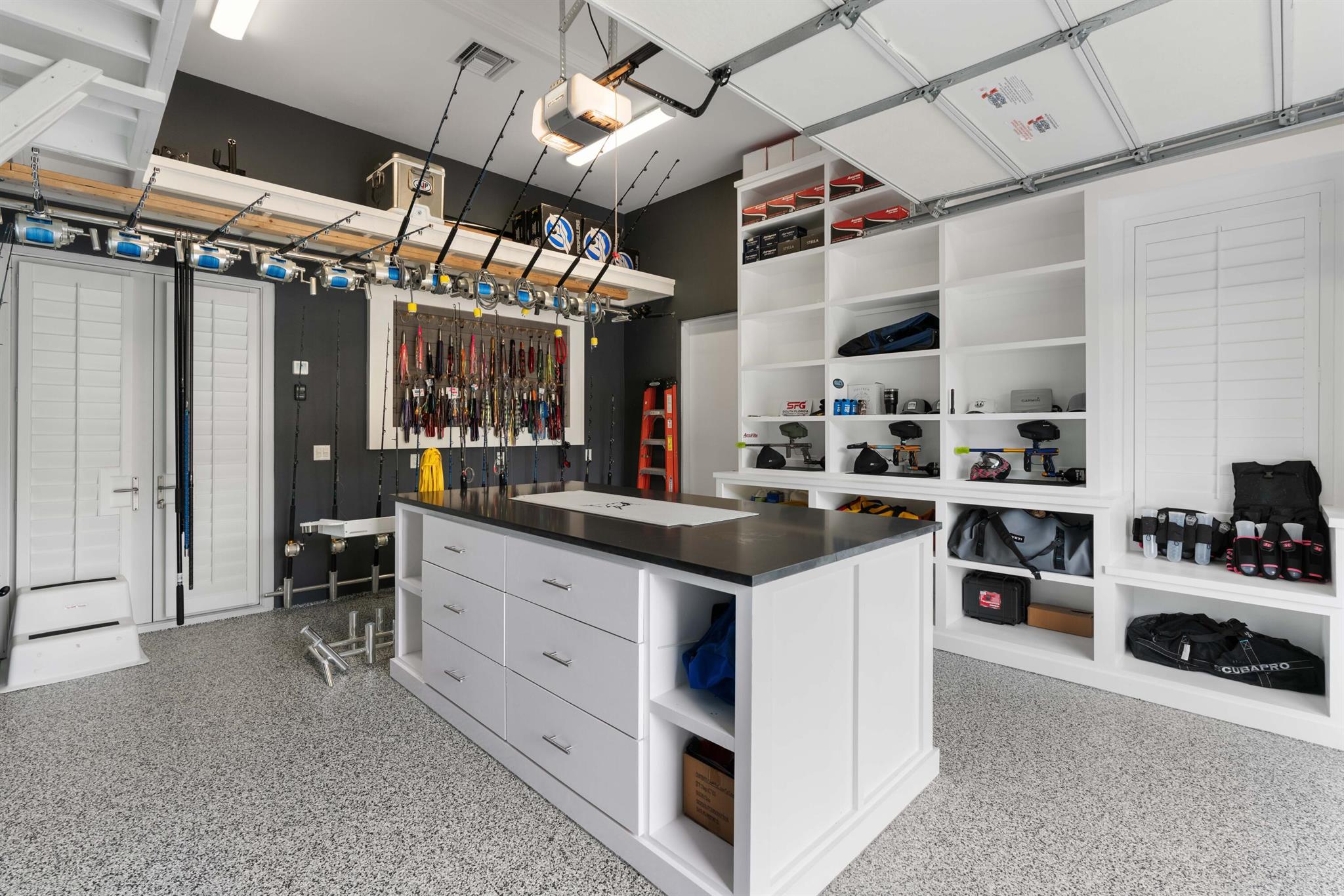 Paradise Point - Residential