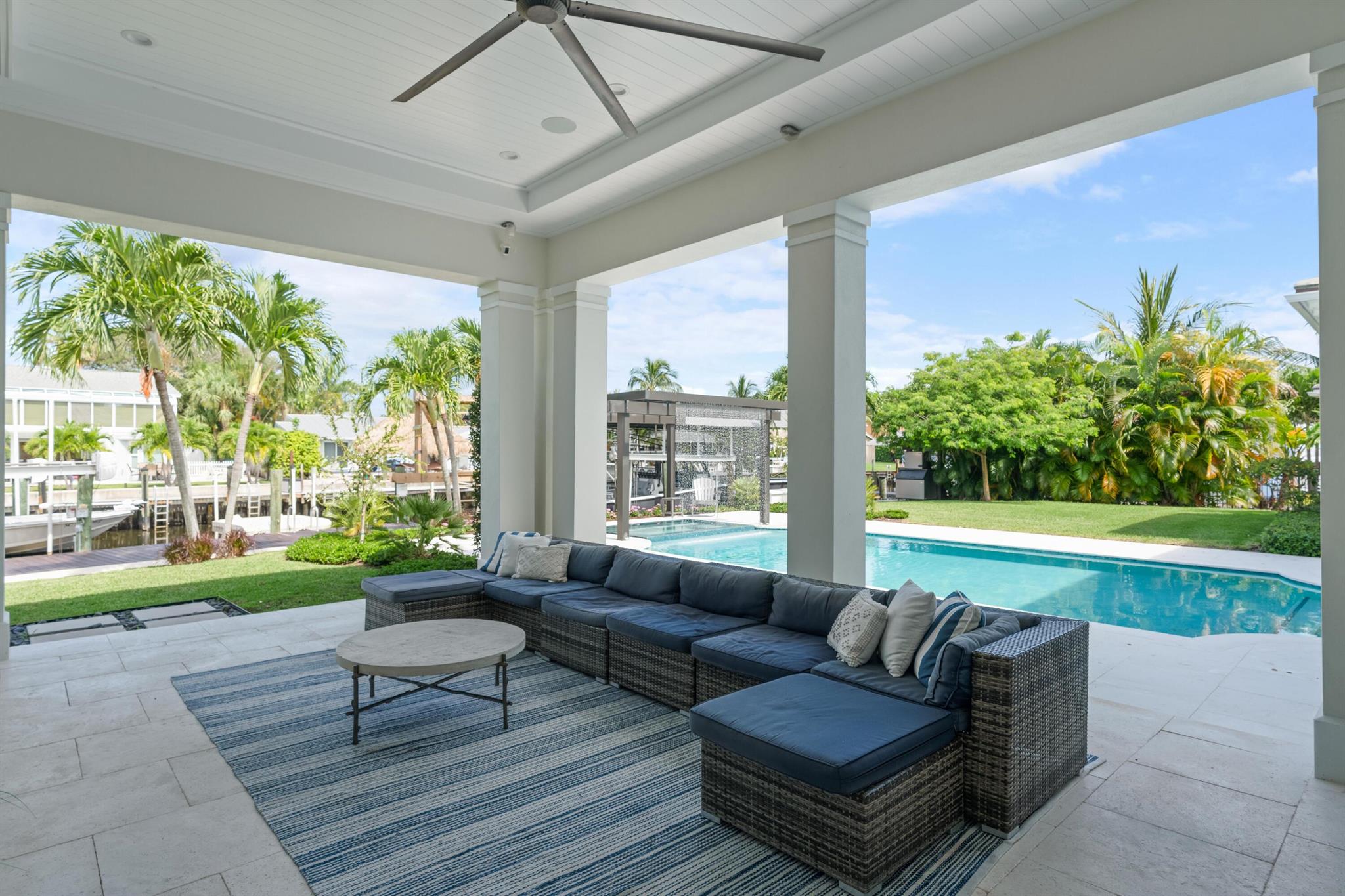 Paradise Point - Residential