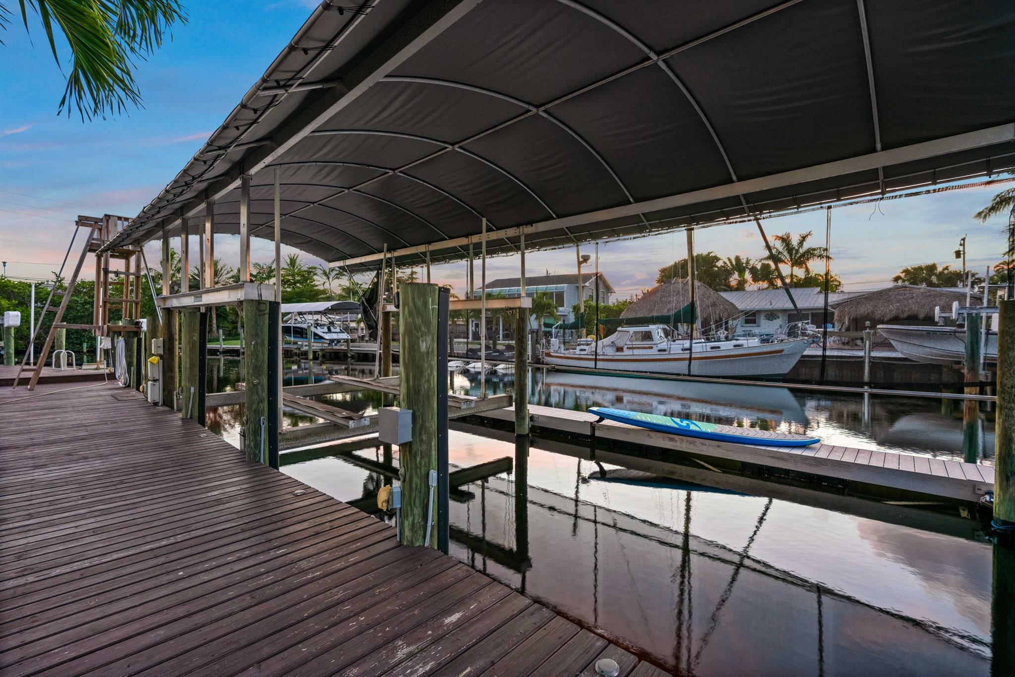 Paradise Point - Residential