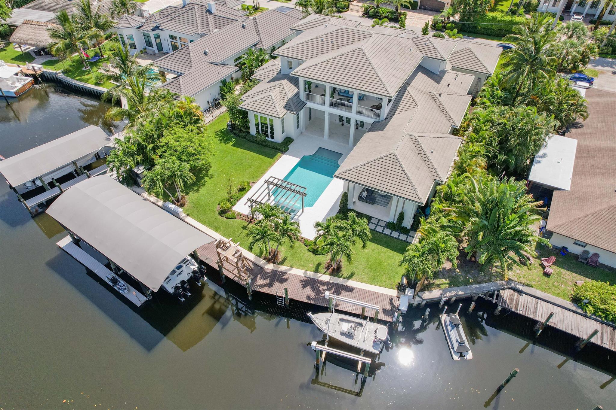 Paradise Point - Residential