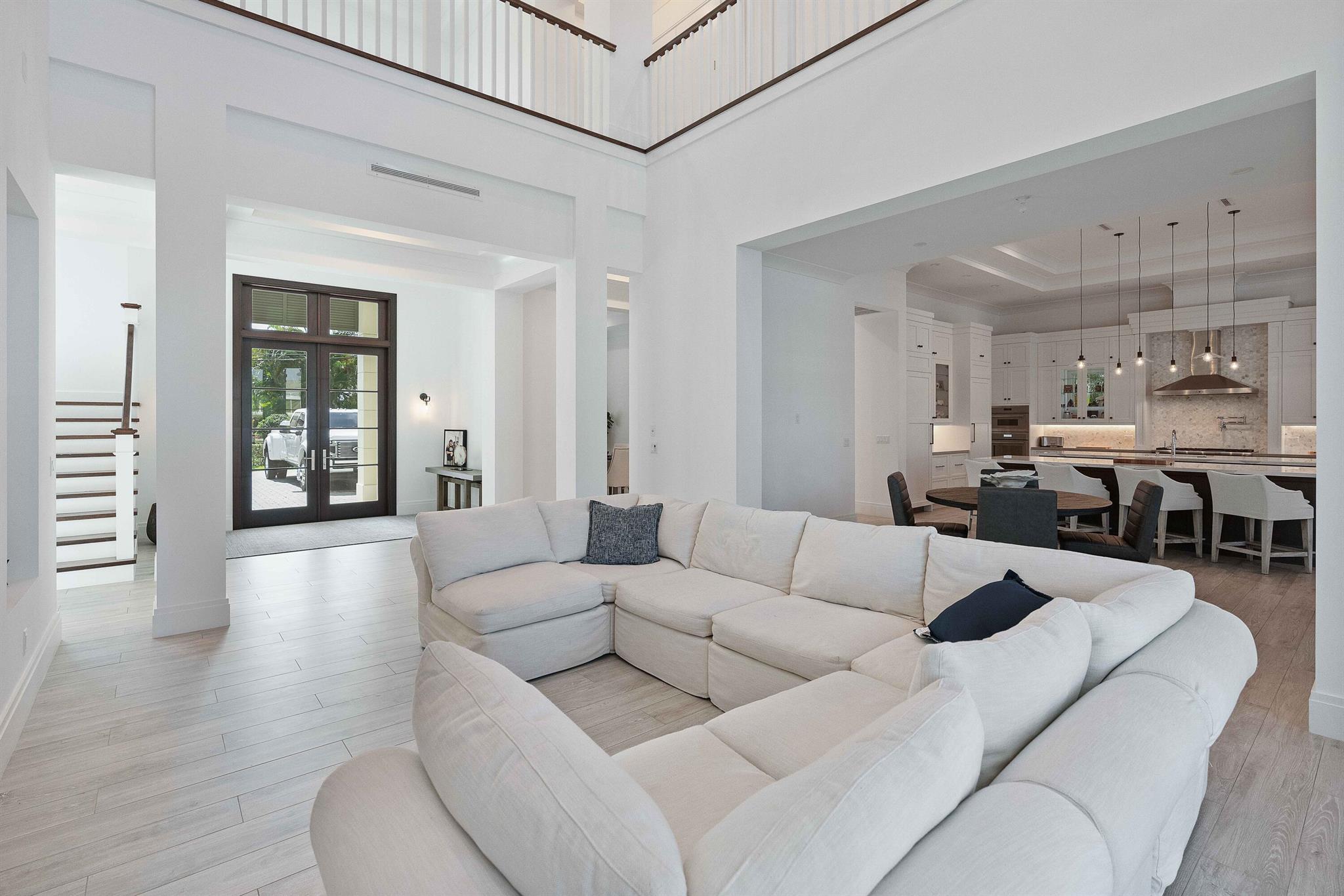 Paradise Point - Residential