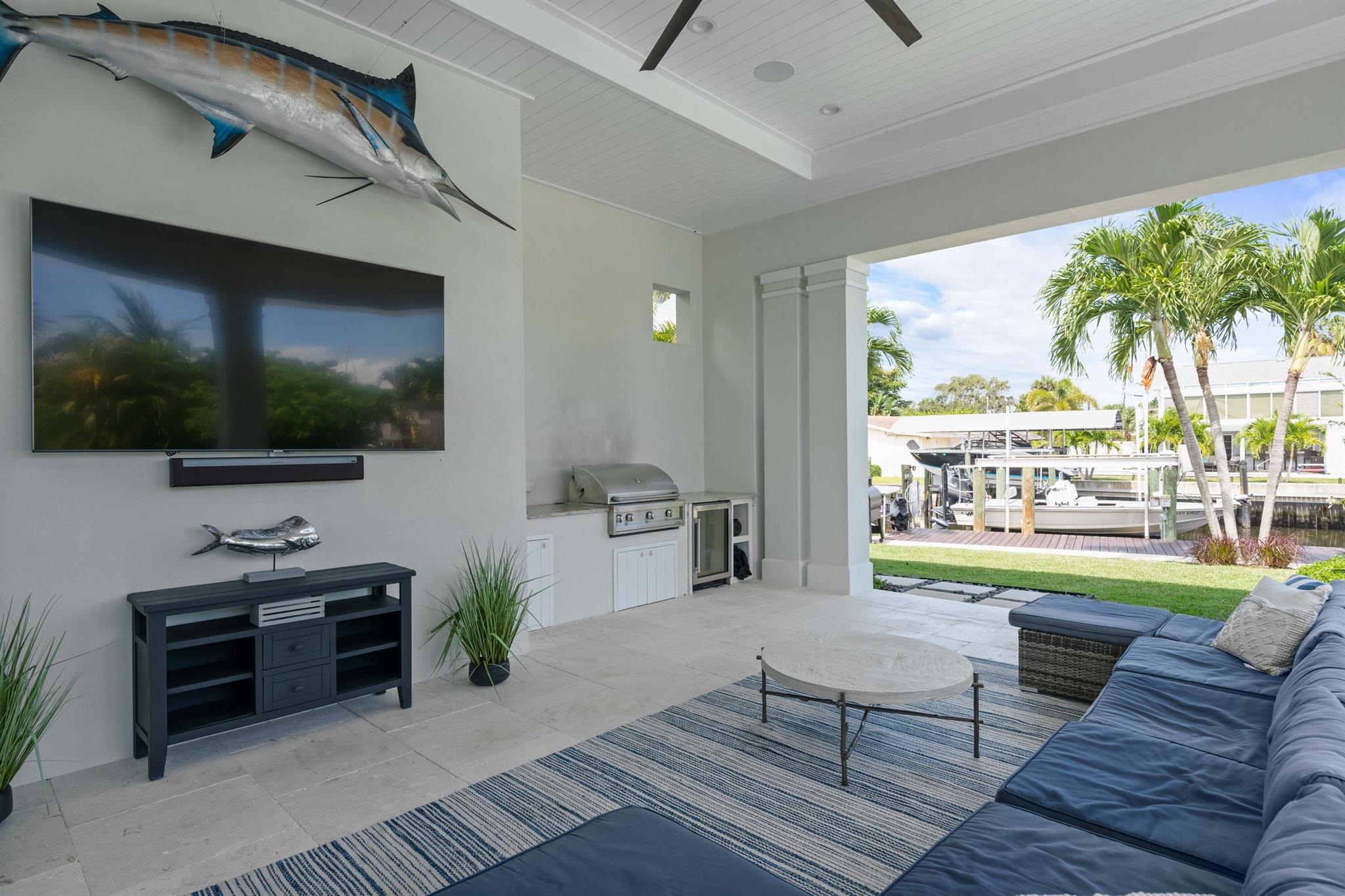 Paradise Point - Residential