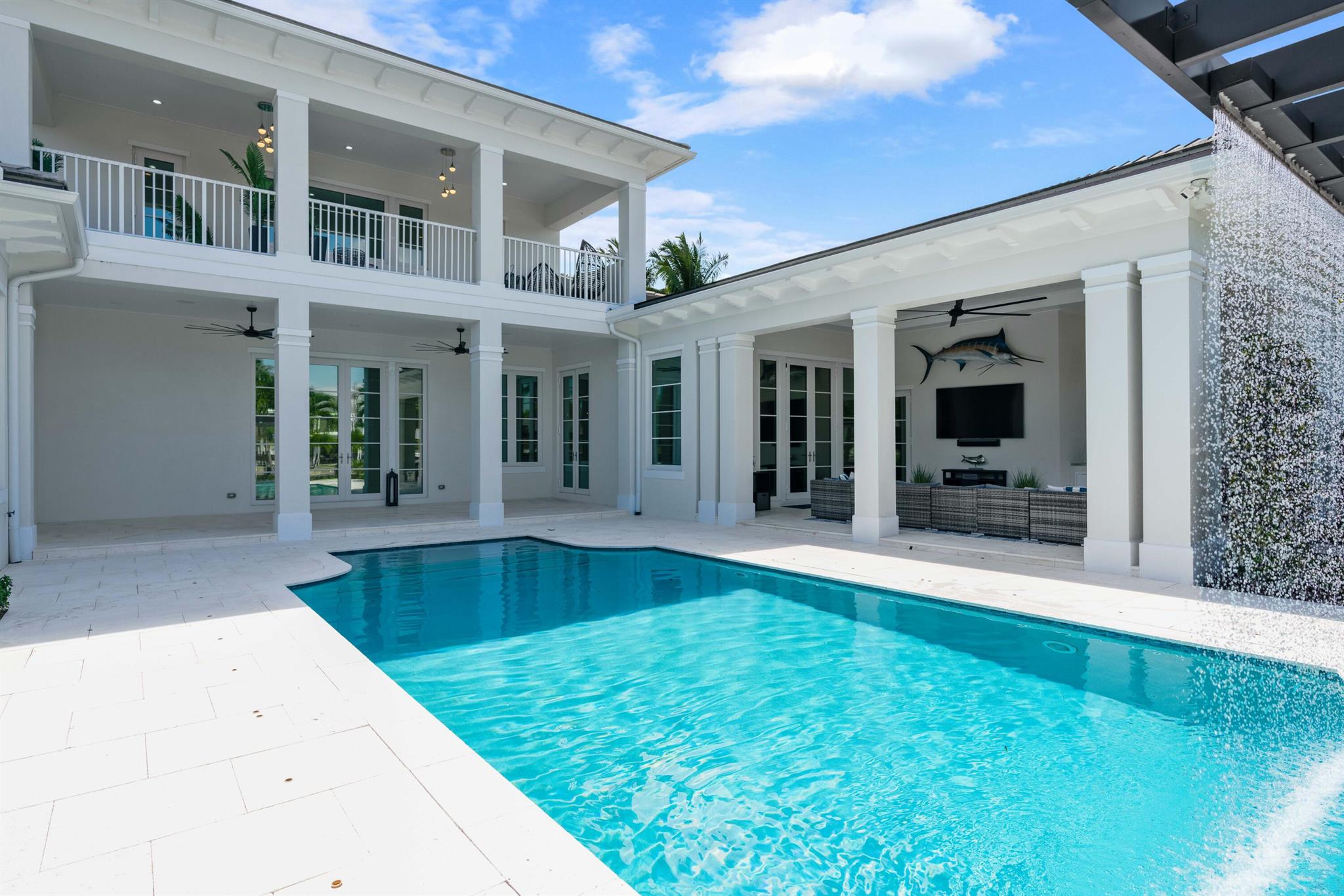 Paradise Point - Residential