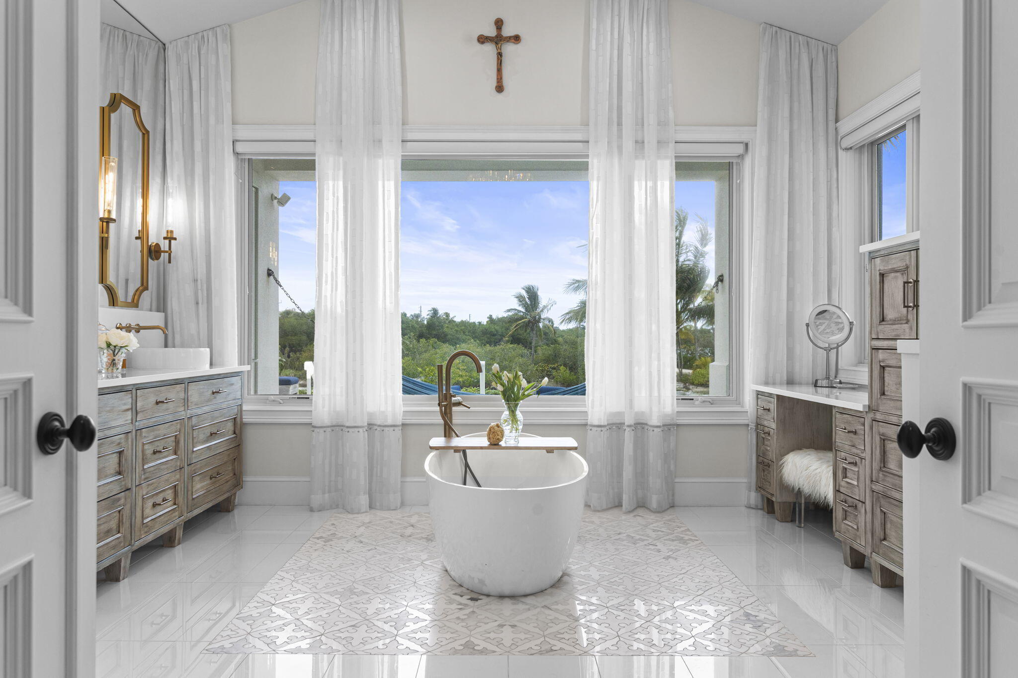 Seawalls Point - Residential