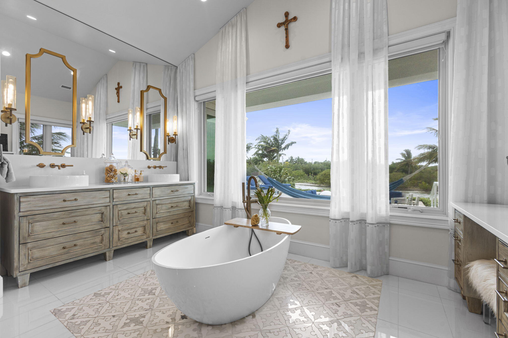 Seawalls Point - Residential