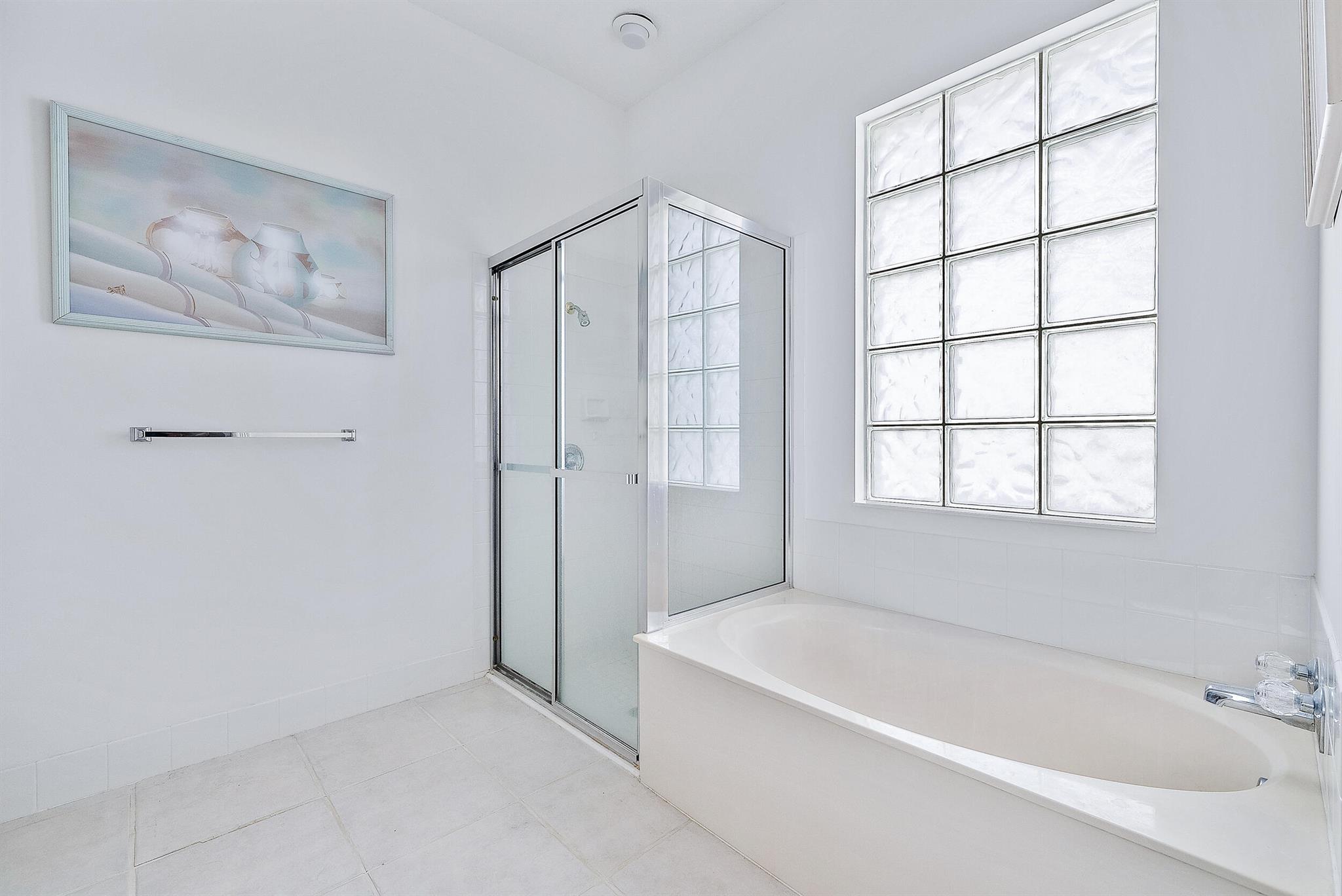 NEWHAVEN 7B PH 2 - Residential Lease