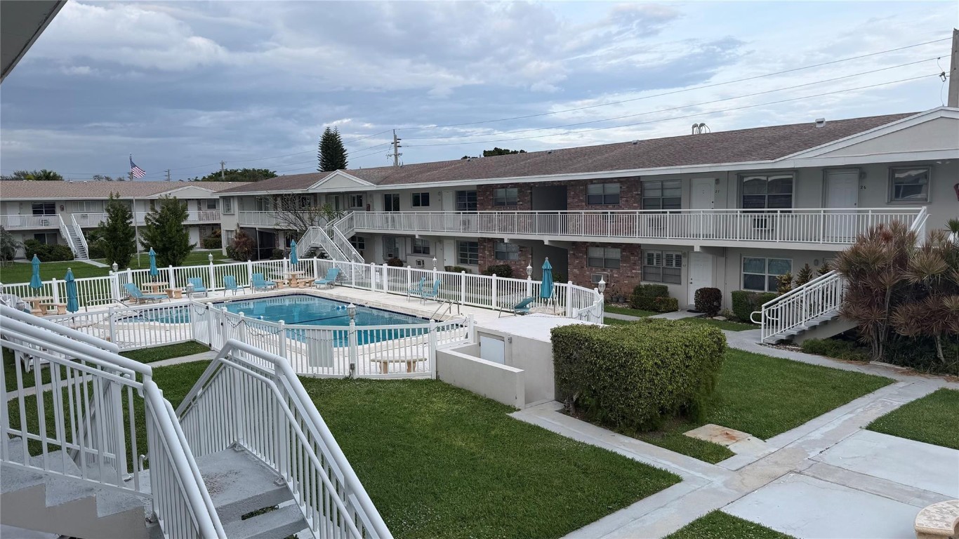 Sunland Garden Apts 2 - Residential Lease