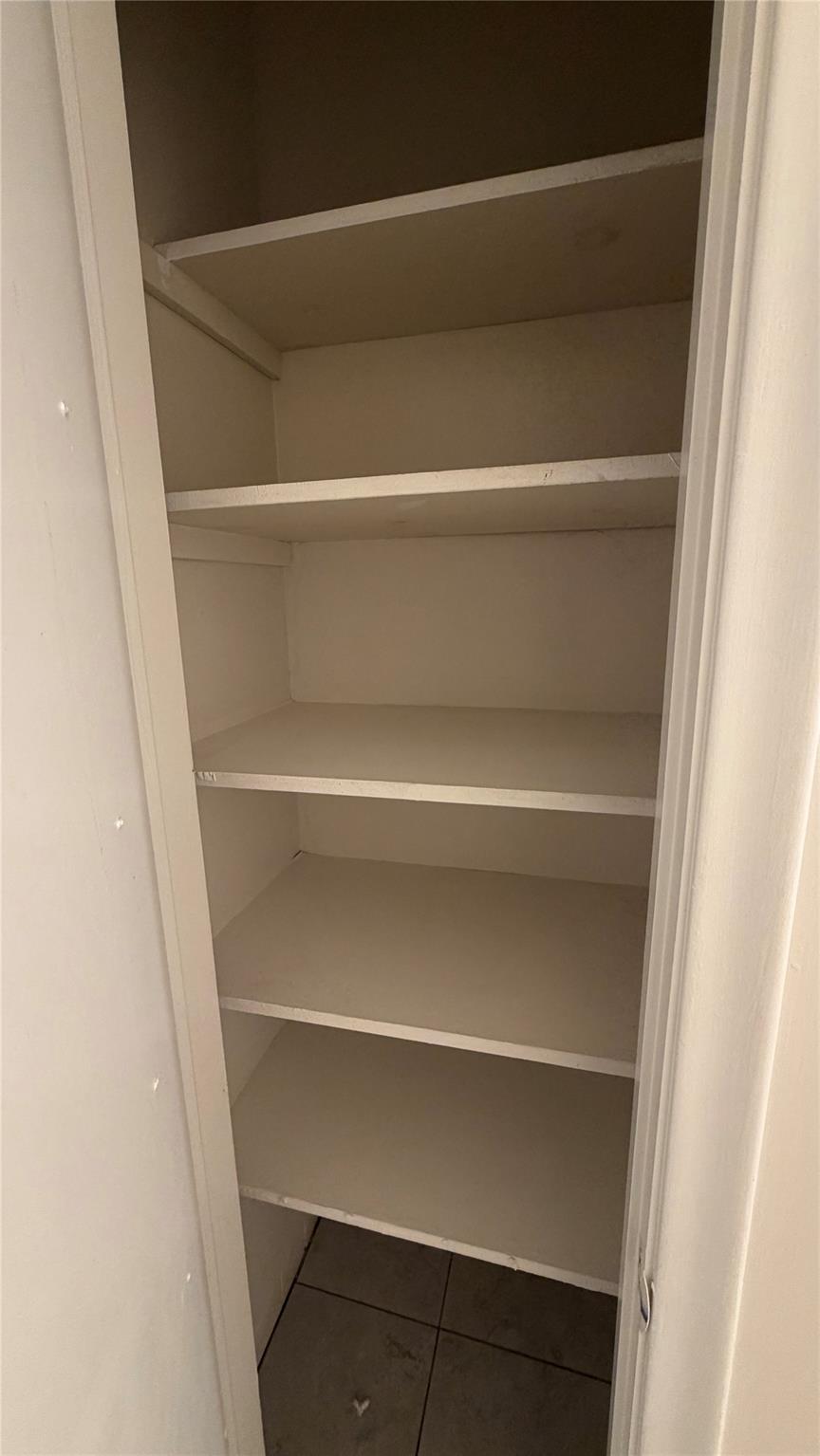 Sunland Garden Apts 2 - Residential Lease