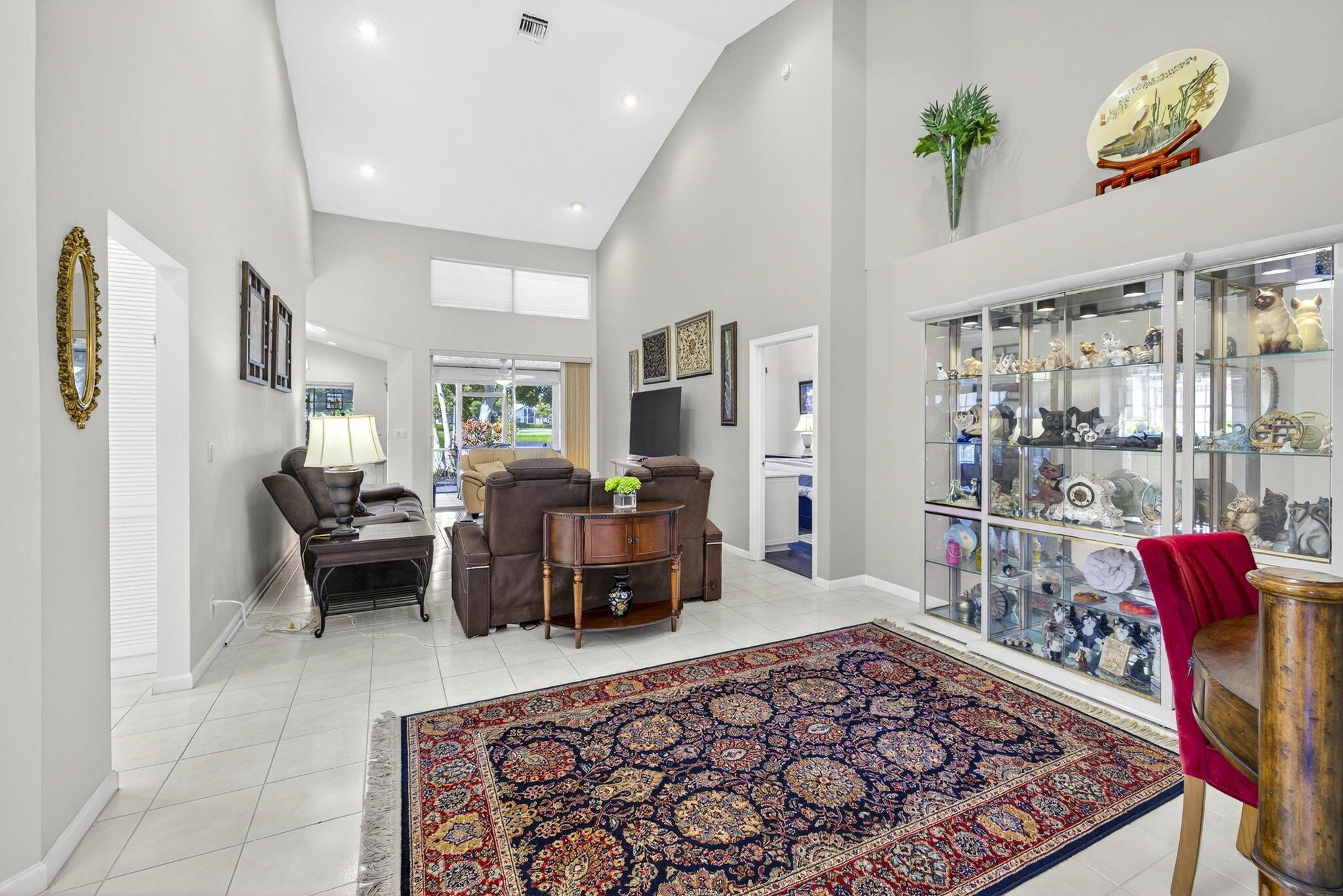 GREENSPOINTE CONDO - Residential