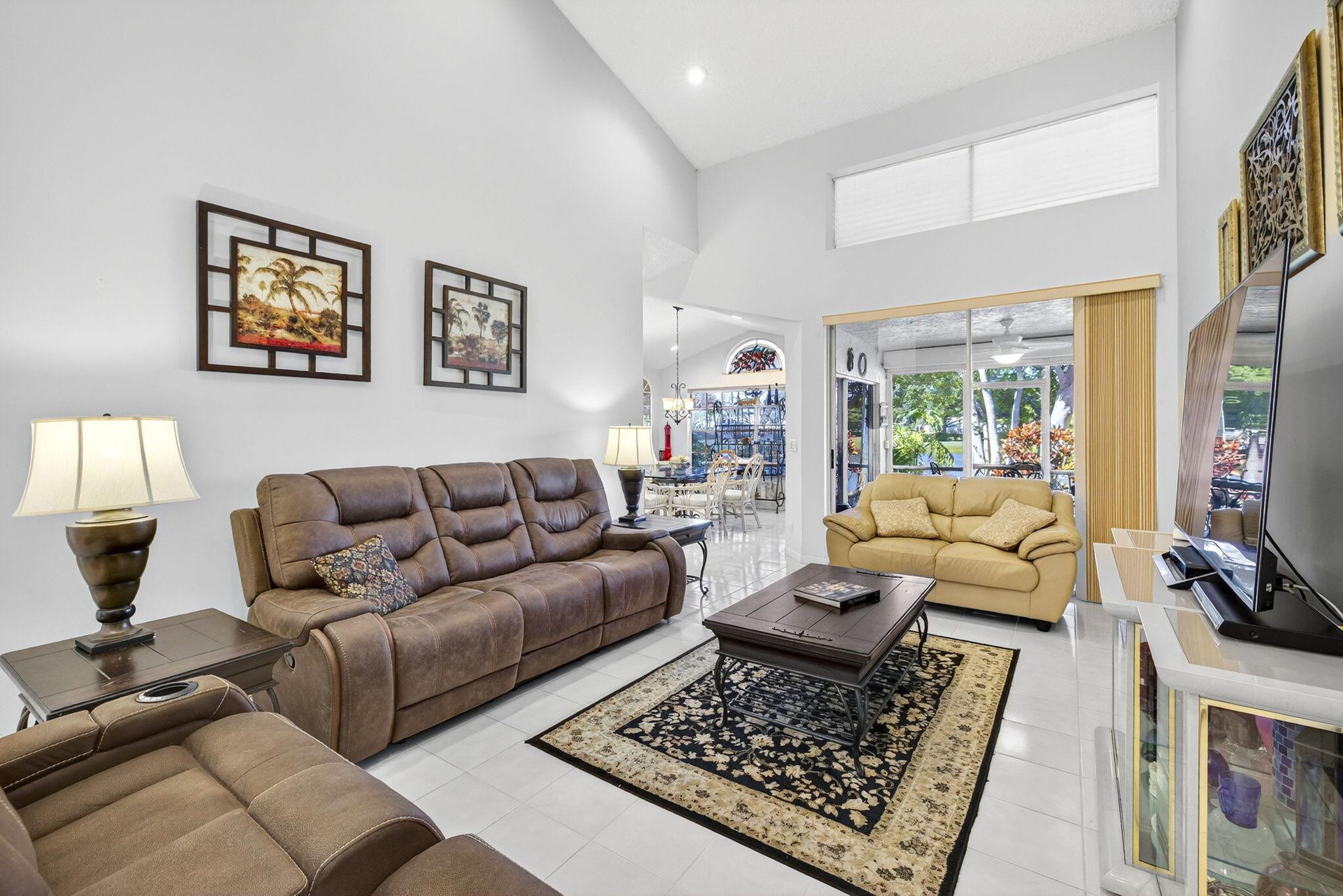 GREENSPOINTE CONDO - Residential