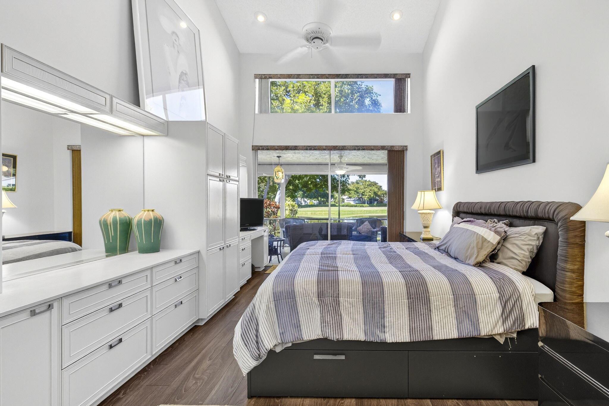 GREENSPOINTE CONDO - Residential