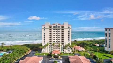 A home in Hutchinson Island