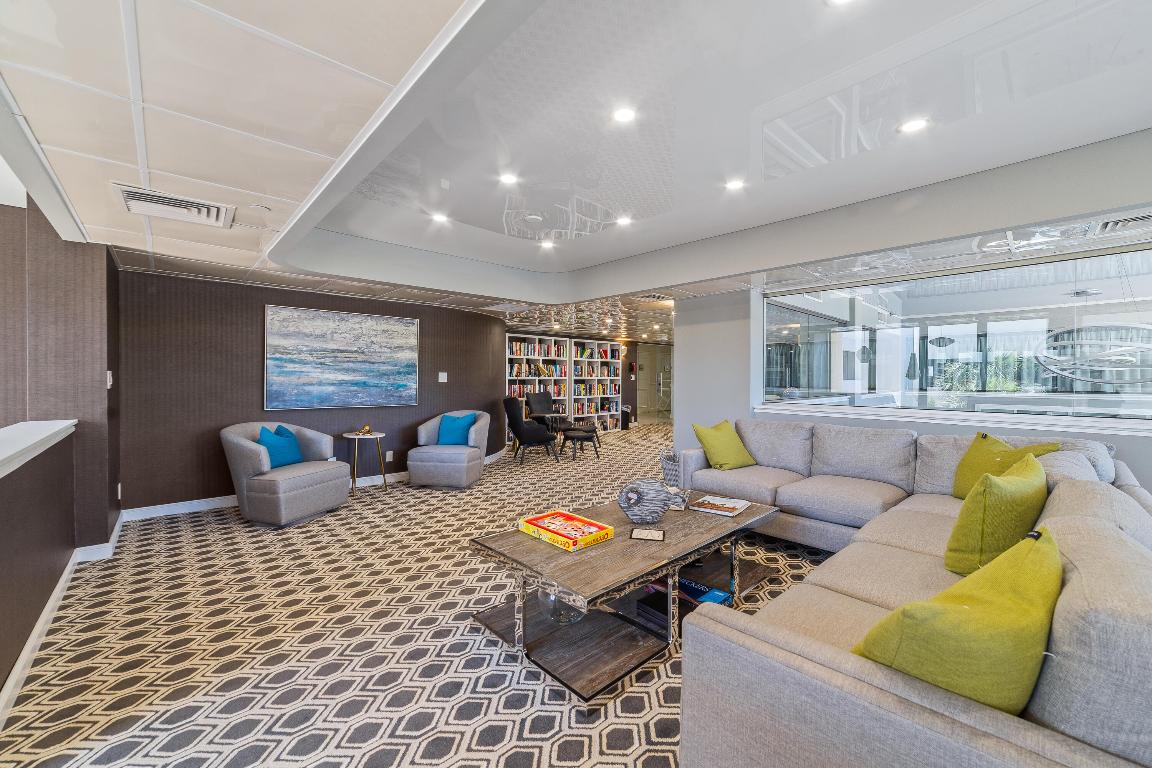 BRAEMAR ISLE CONDO - Residential