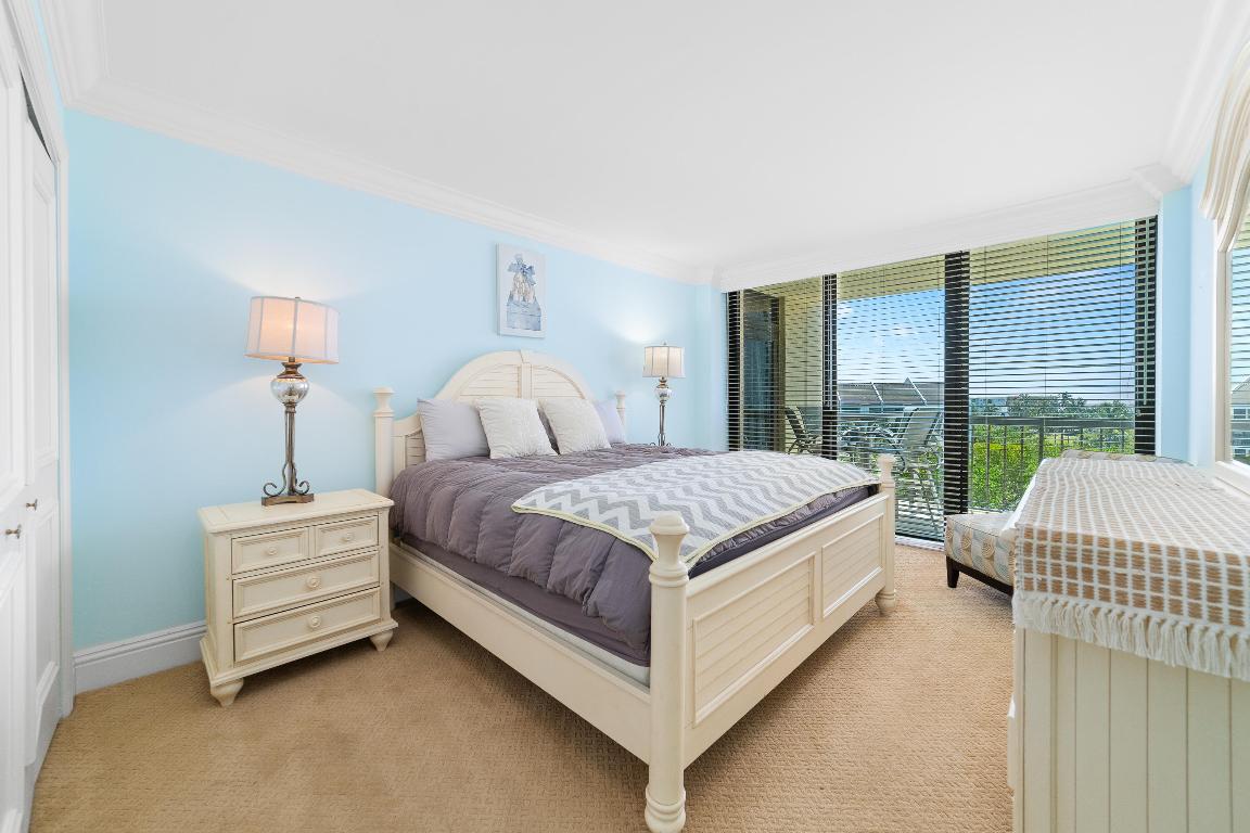 BRAEMAR ISLE CONDO - Residential