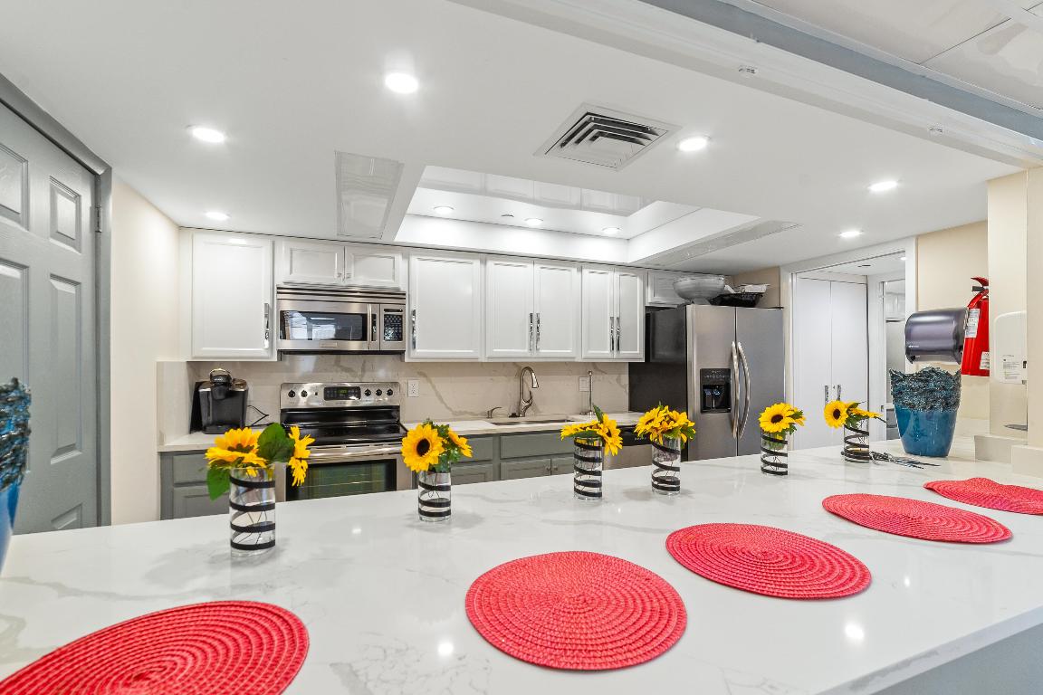 BRAEMAR ISLE CONDO - Residential