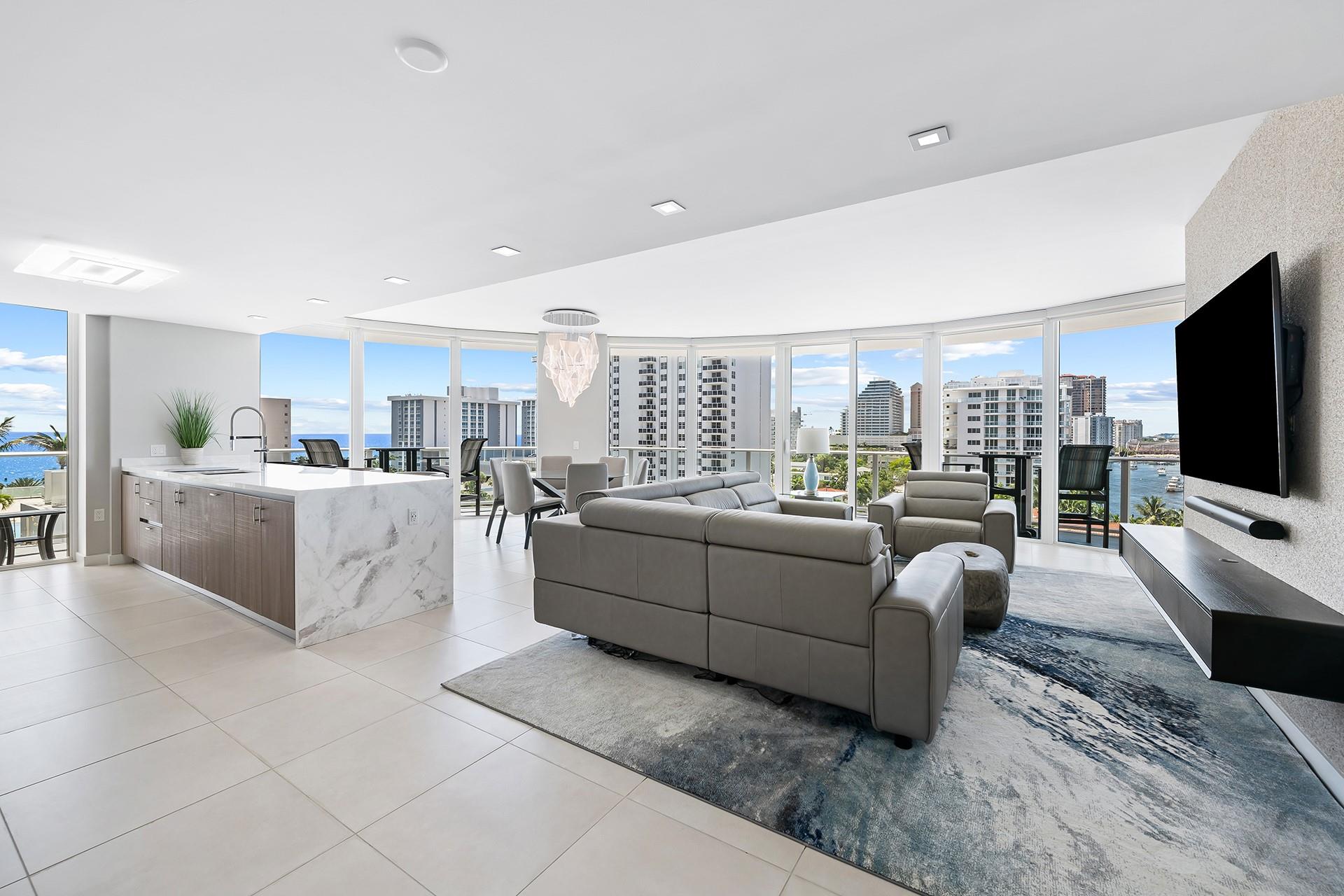 401 N Birch Road 800