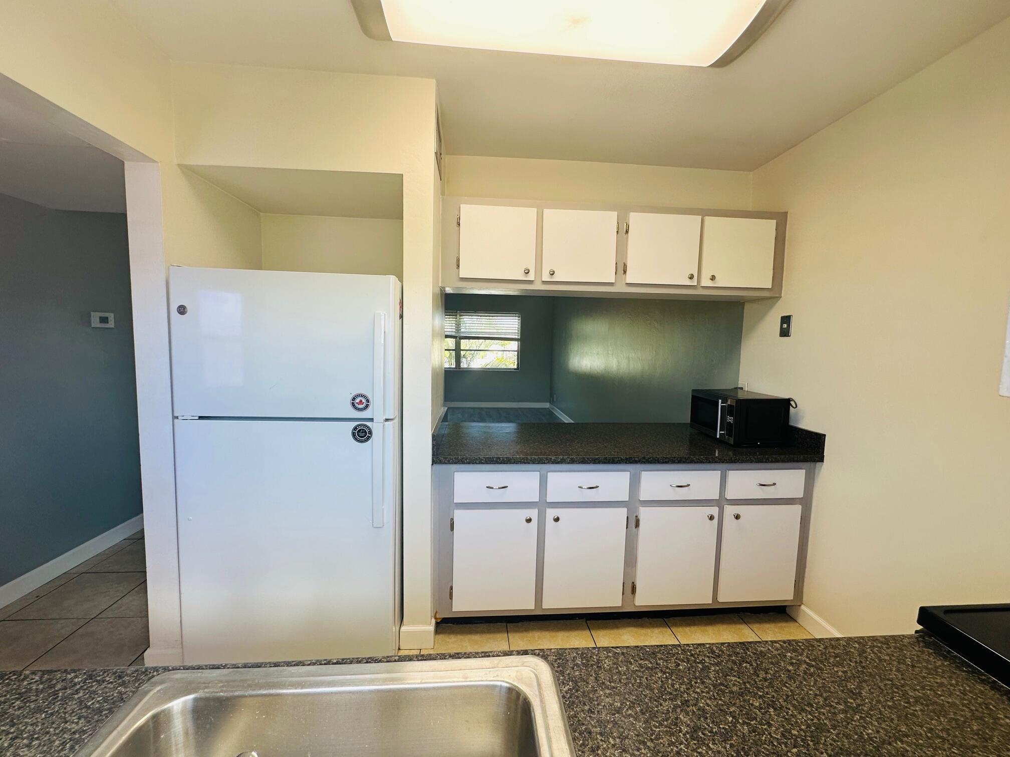 NORTH PALM BEACH VILLAGE - Residential Lease