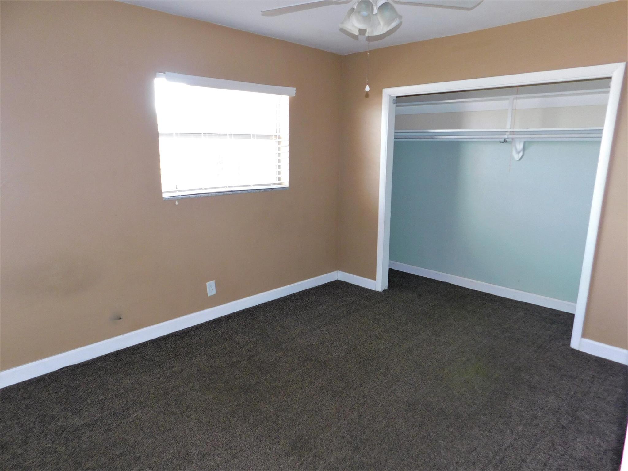 NORTH PALM BEACH VILLAGE - Residential Lease