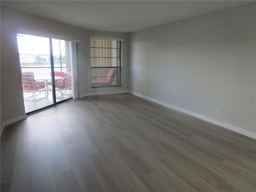 Kings Point - Residential