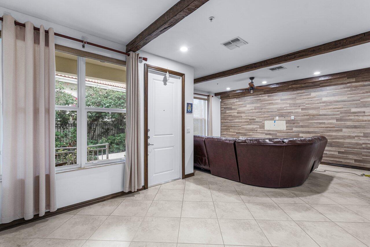 1511 NW 48th Lane