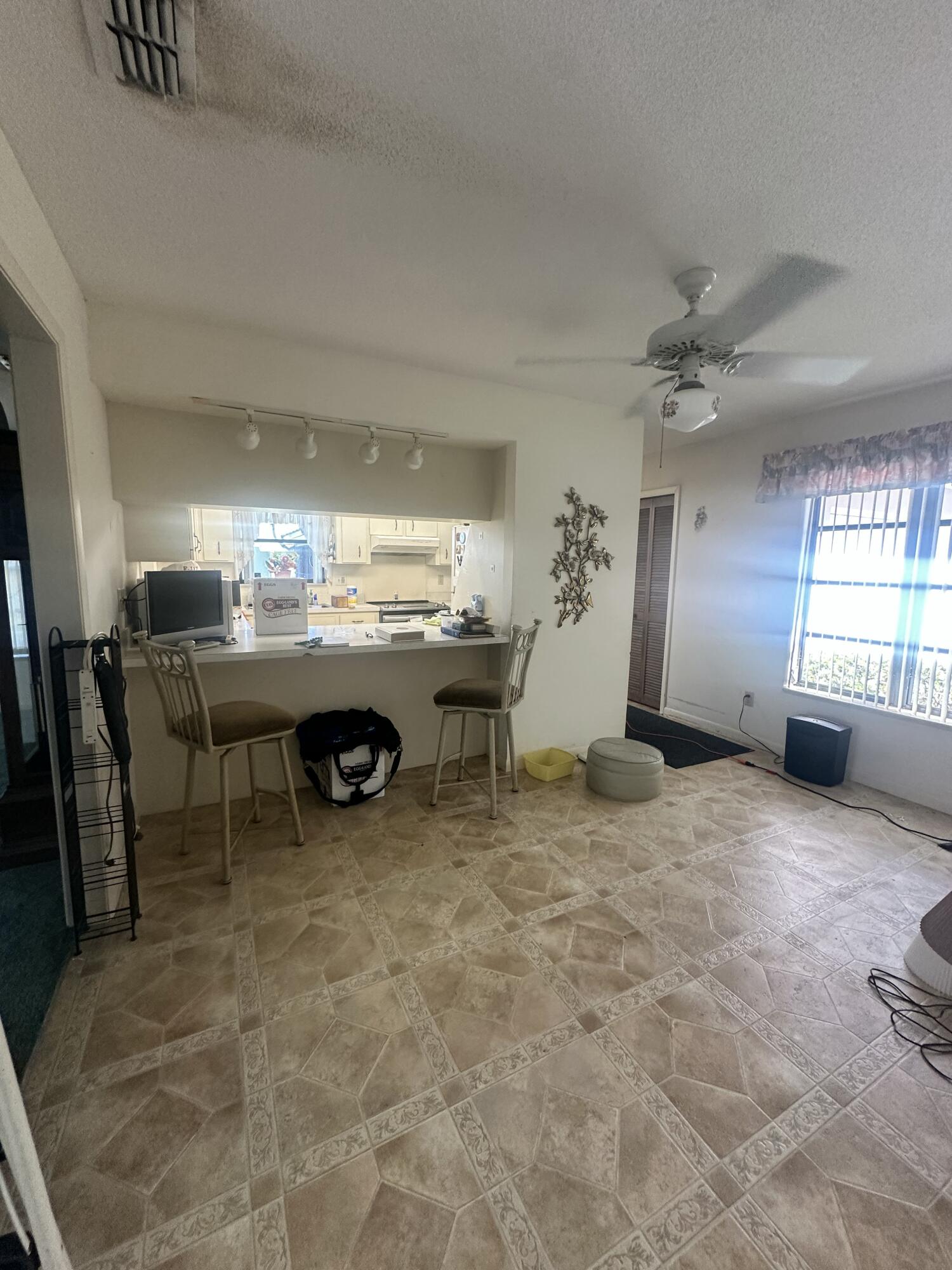 RIVER OAK ACRES - Residential