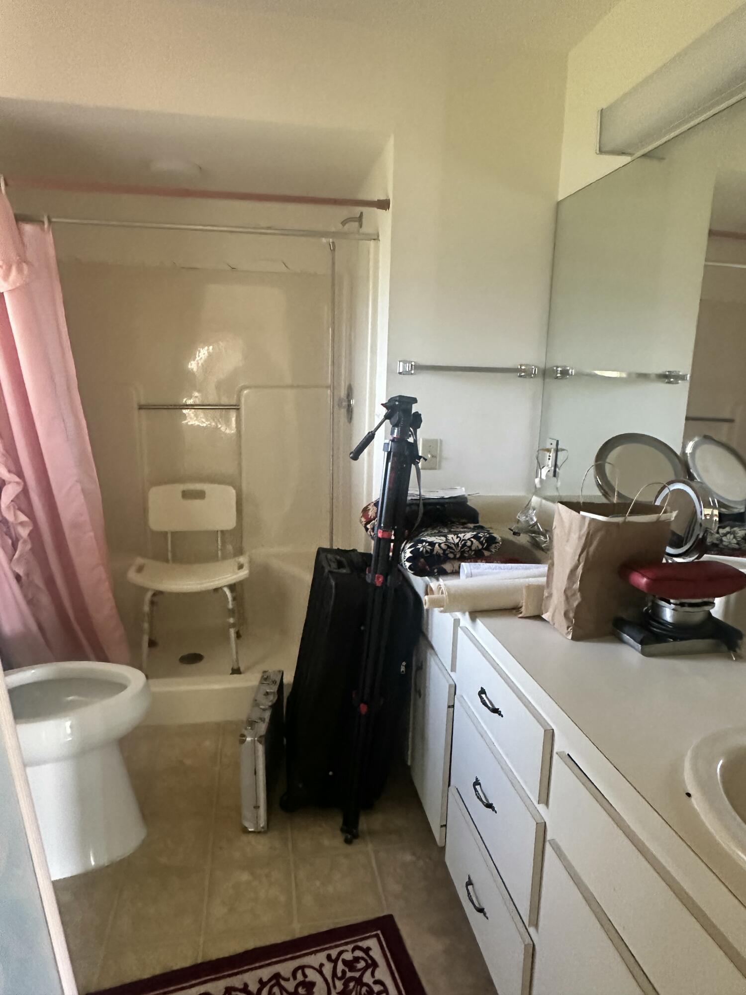 RIVER OAK ACRES - Residential