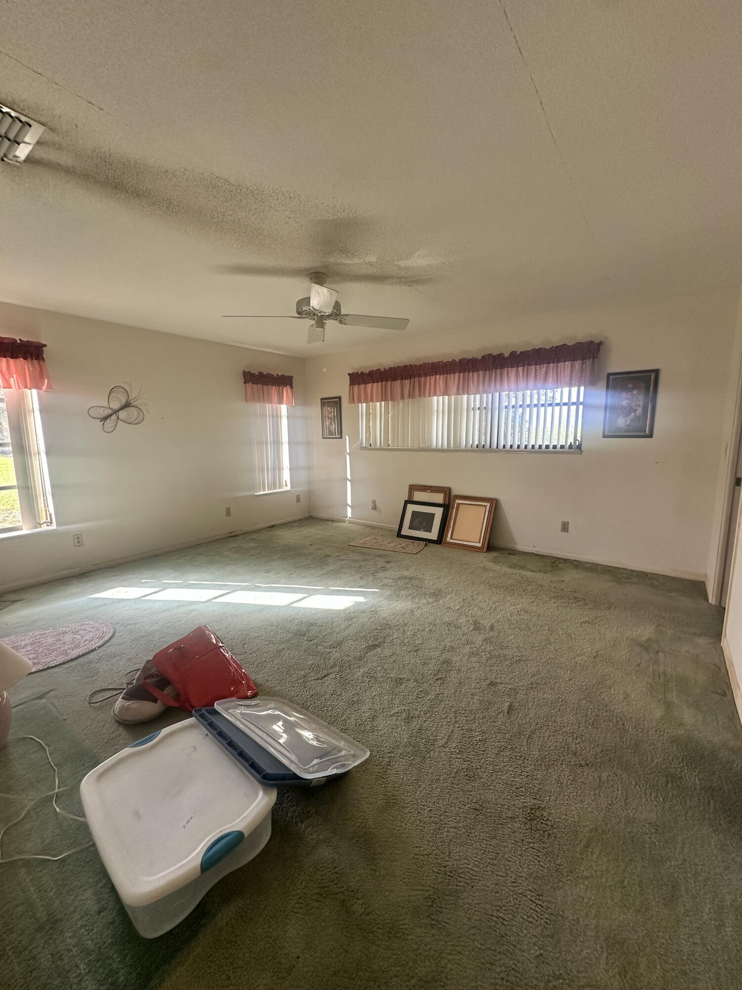 RIVER OAK ACRES - Residential
