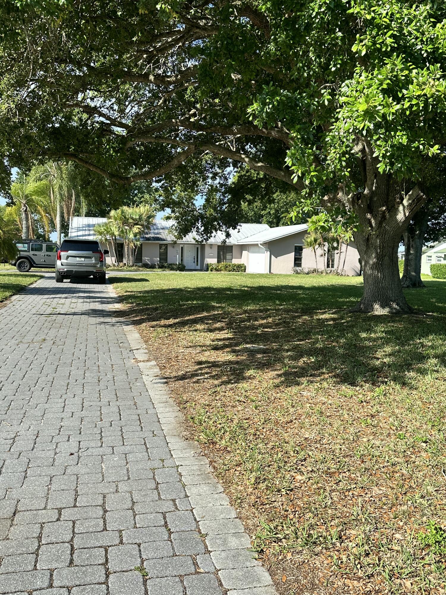 RIVER OAK ACRES - Residential