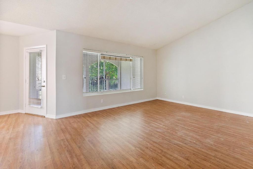 Photo of 815 W Boynton Beach Boulevard #16-202, Boynton Beach, FL 33426 (MLS # R10996474)