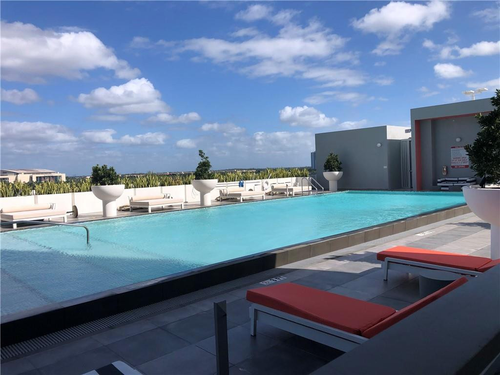 METROPICA - Residential
