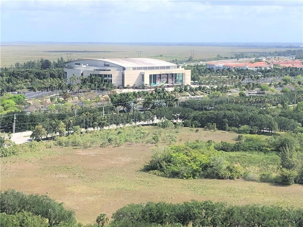 METROPICA - Residential