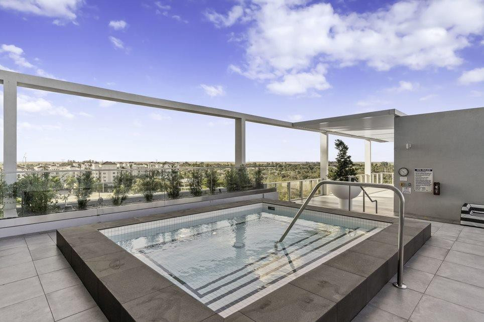 METROPICA - Residential