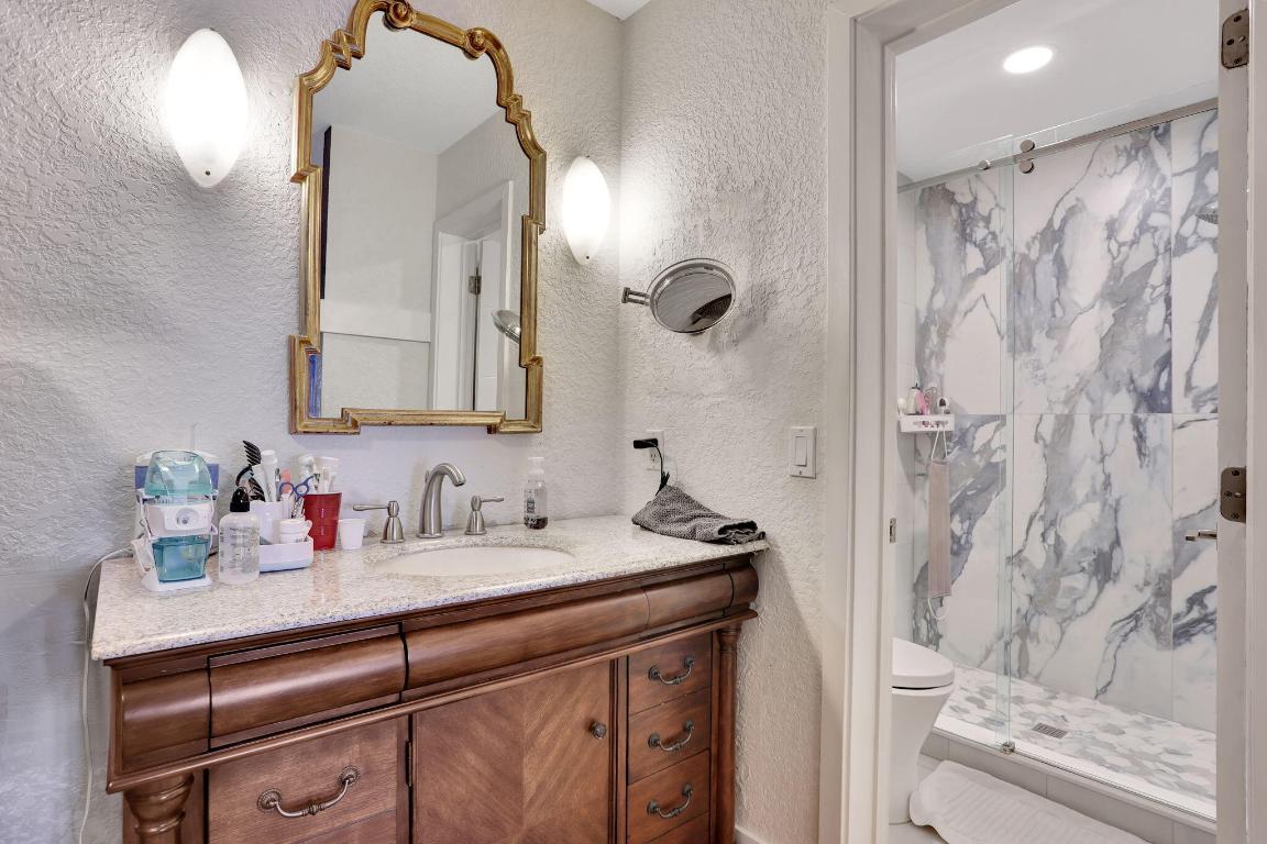 APPLEWOOD VILLAGE II-A CONDO - Residential Lease