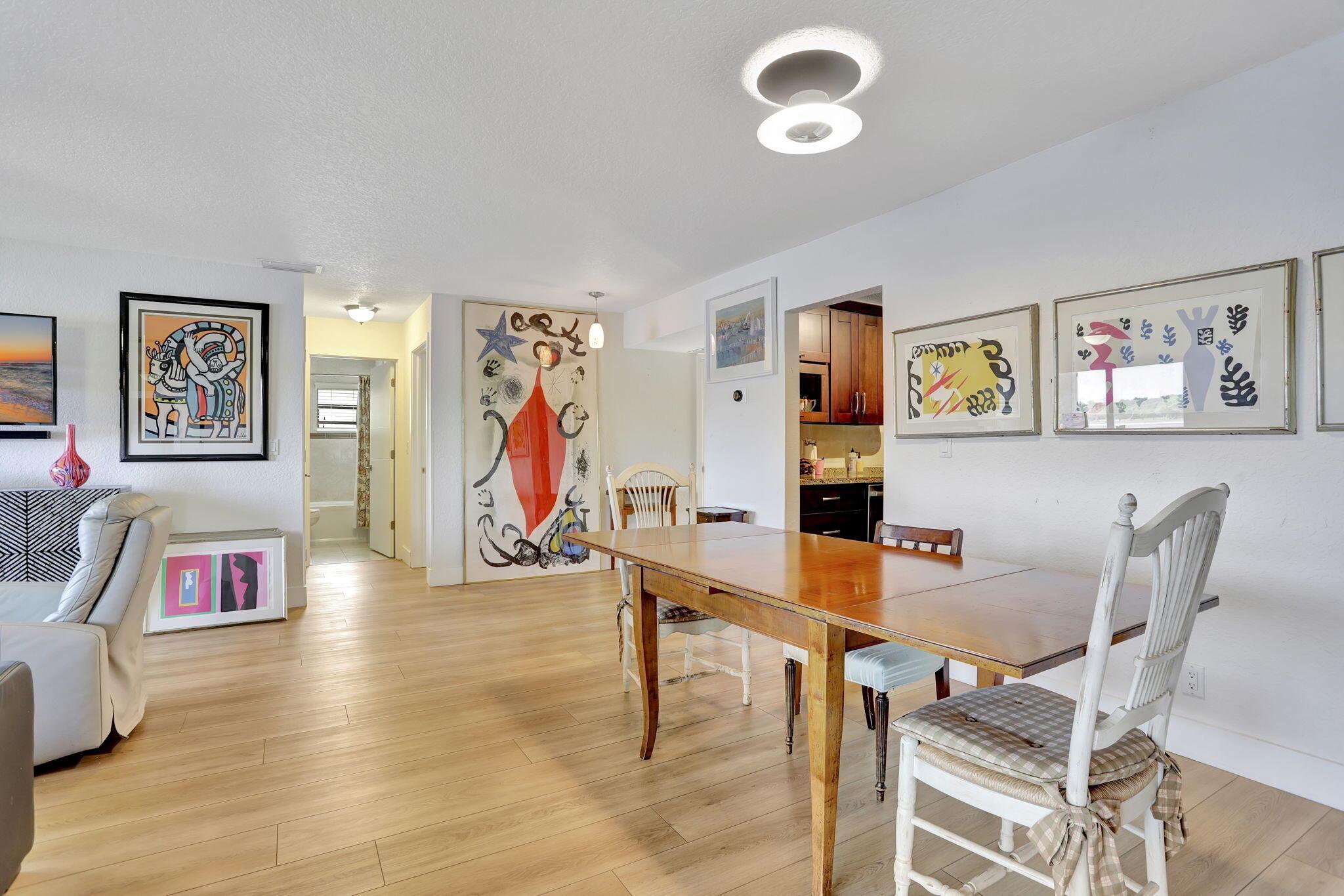 APPLEWOOD VILLAGE II-A CO - Residential Lease