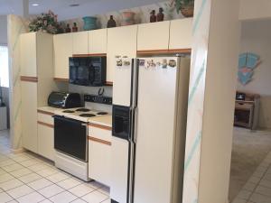 BRENTWOOD ESTATES - Residential