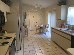 BRENTWOOD ESTATES - Residential