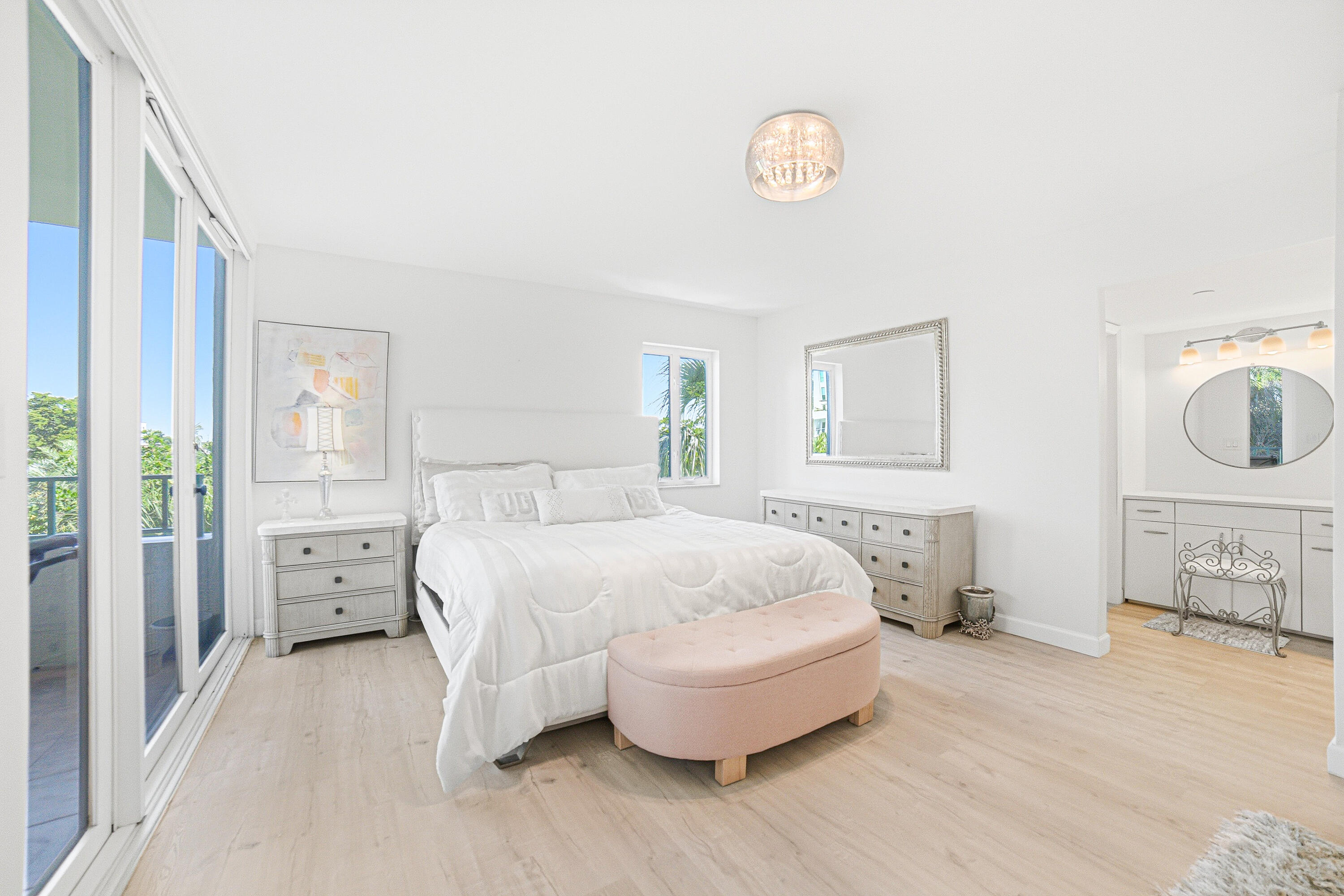 MIZNER COURT CONDO - Residential