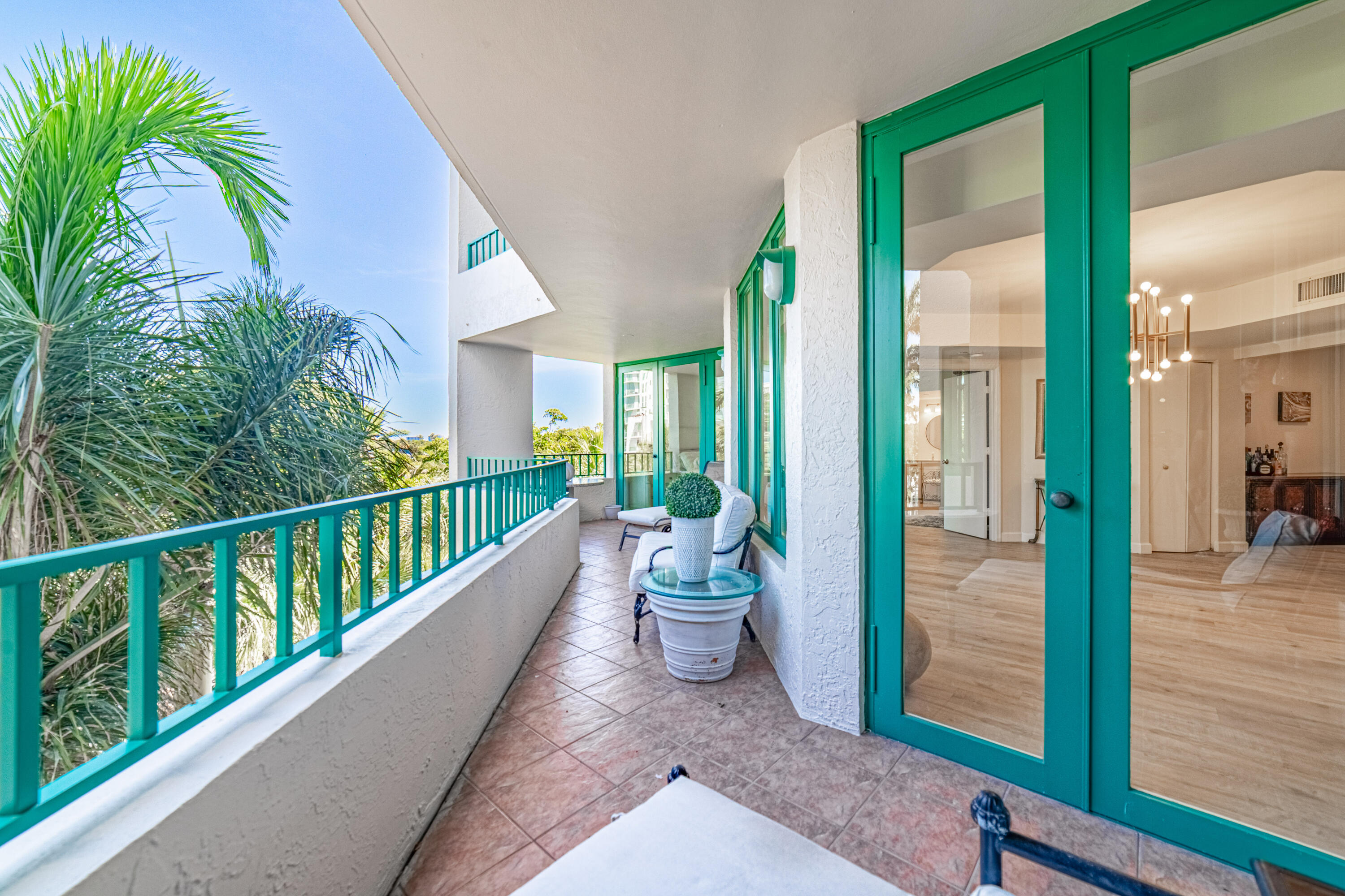 MIZNER COURT CONDO - Residential