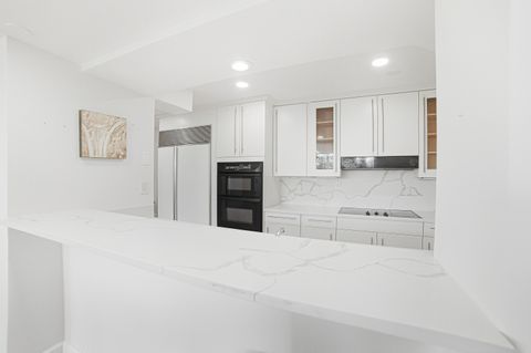 Tiny photo for 100 SE 5th Avenue #412, Boca Raton, FL 33432 (MLS # B26026832)