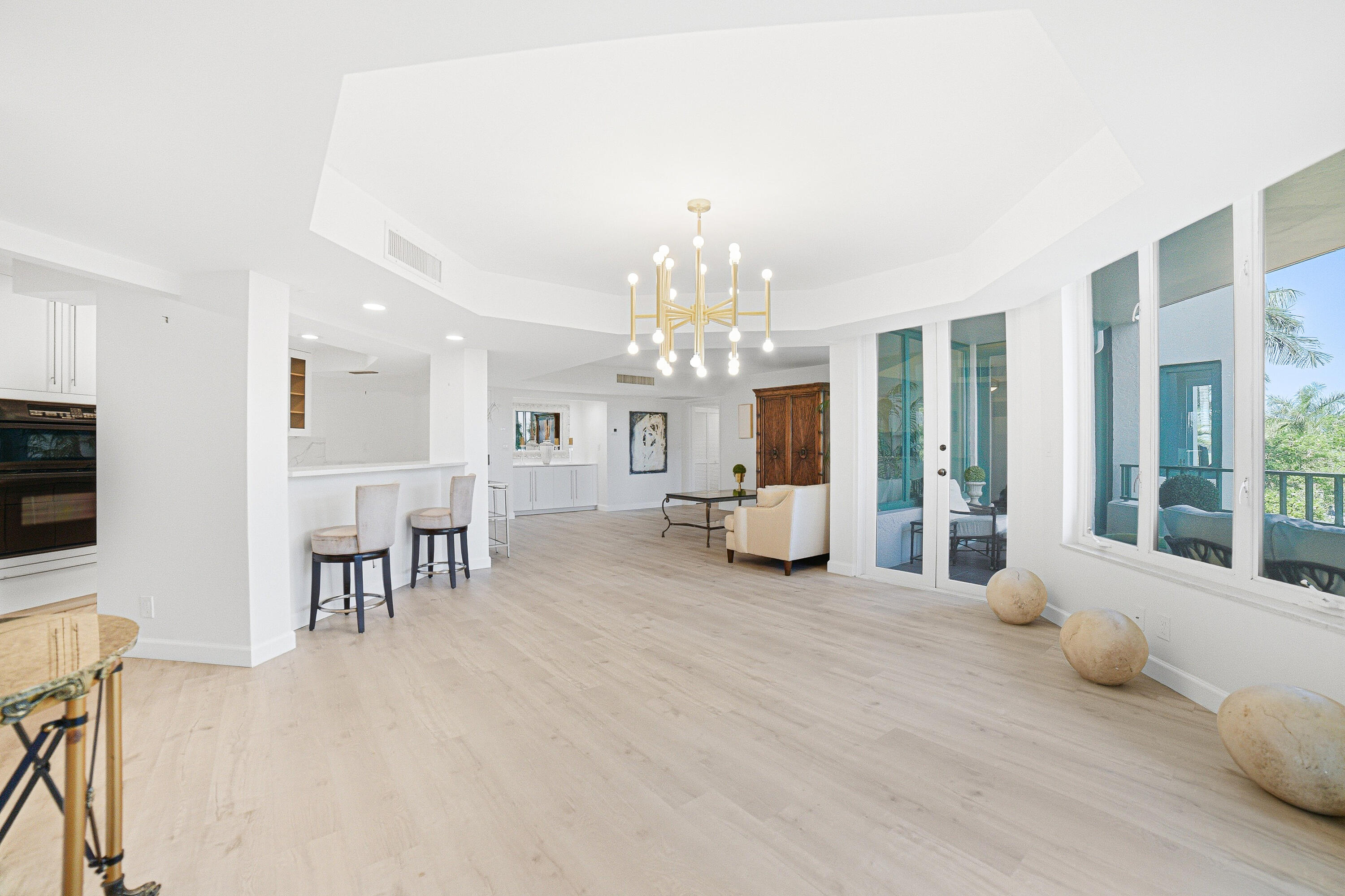 MIZNER COURT CONDO - Residential
