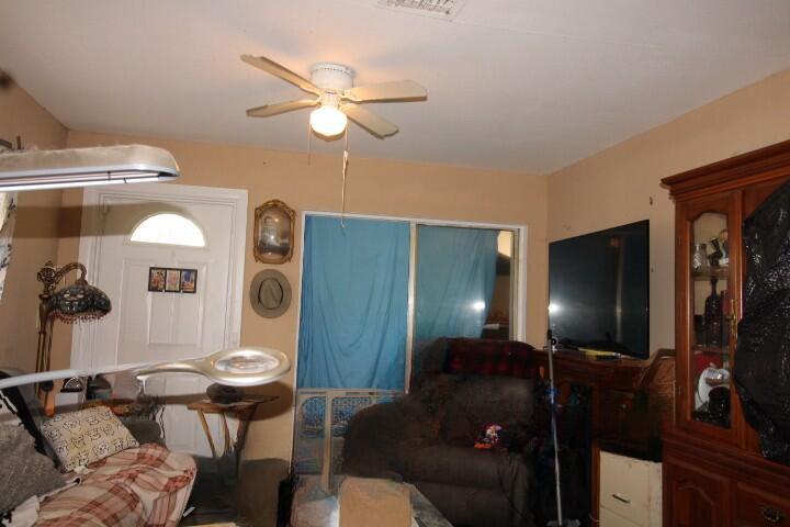 View photos, virtual tours, details... 1501 W 11th Street