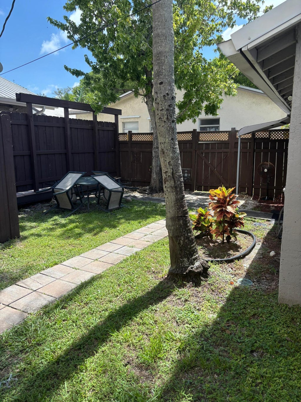 Photo of 1715 Buchanan Street #Rear, Hollywood, FL 33020 (MLS # B26032853)