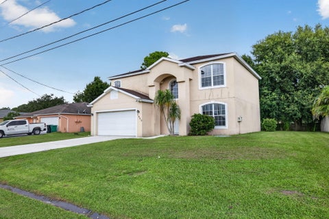 Tiny photo for 1965 SW BELLEVUE Avenue, Port Saint Lucie, FL 34953 (MLS # B26090473)