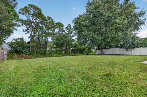 Tiny photo for 1965 SW BELLEVUE Avenue, Port Saint Lucie, FL 34953 (MLS # B26090473)